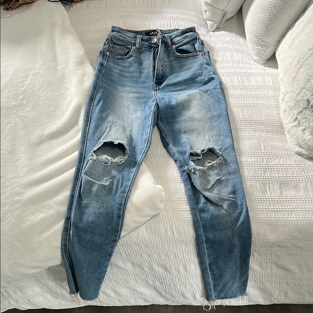 Blue Skinny Jeans with Distressed Knees